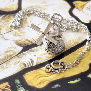 925 Sterling Portuguese Filigree Windmill Pendant Necklace
